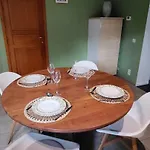 Chez Nous Διαμέρισμα *